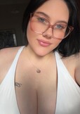 Pr3ttyelle_