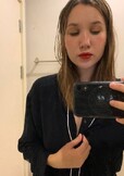 LaraDom26